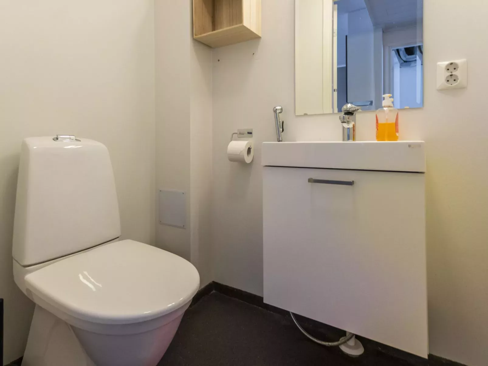 Sun&skivillas 5.-Binnen
