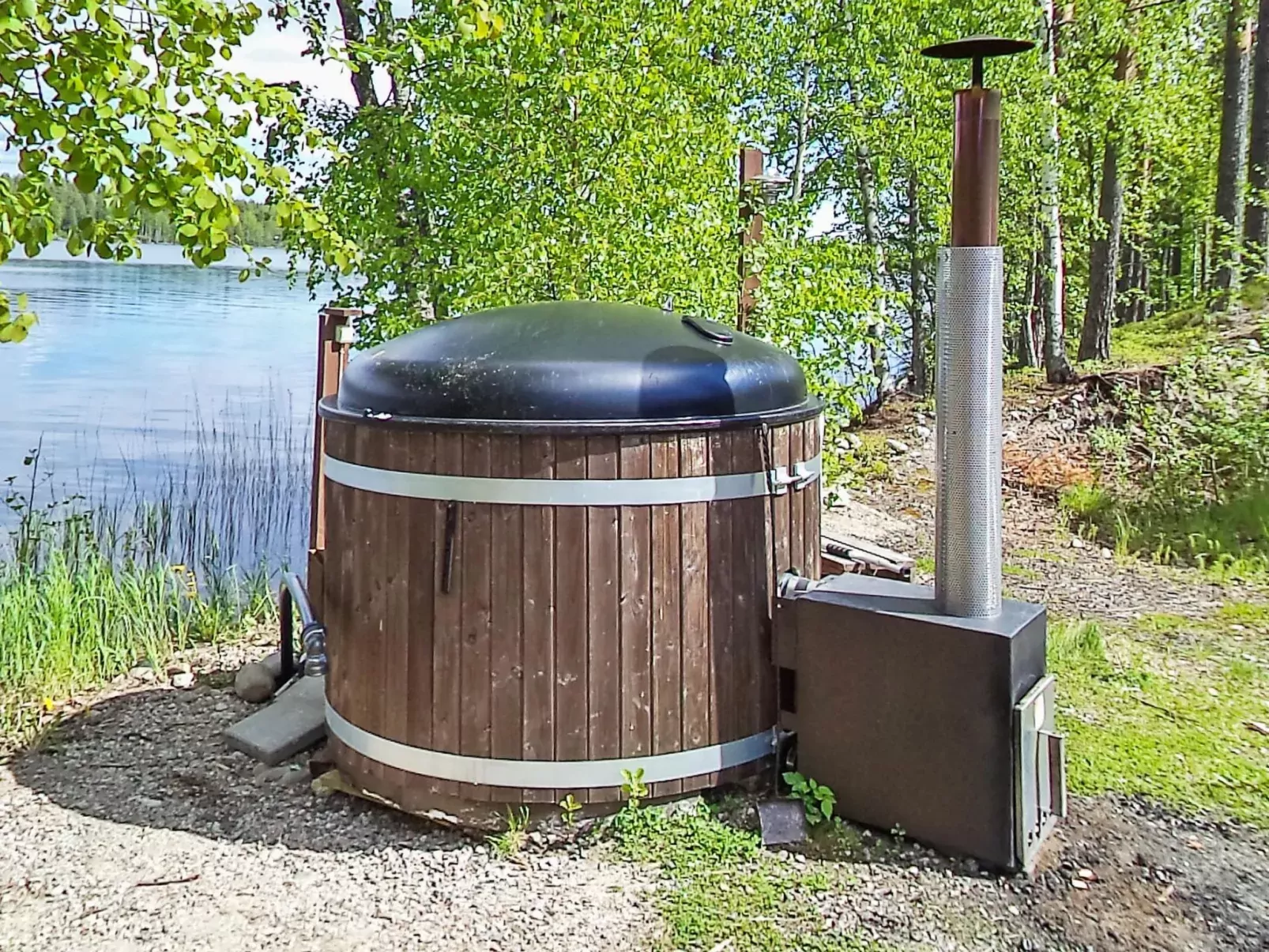 Hot pool cottage laurinranta-Buiten