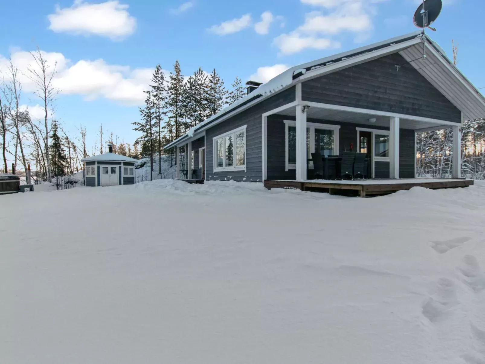 Hot pool cottage laurinranta-Buiten