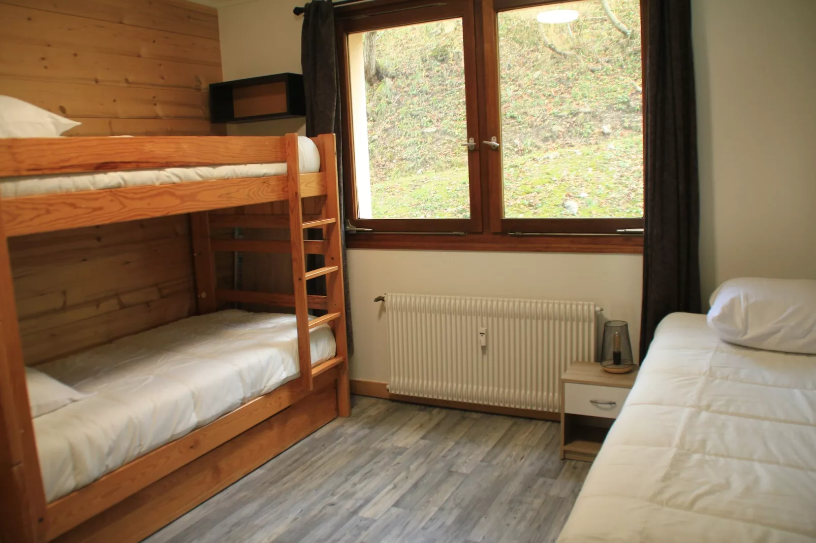 SOLARIUM SR11 COSY & VIEW 5 pers.-Slaapkamer