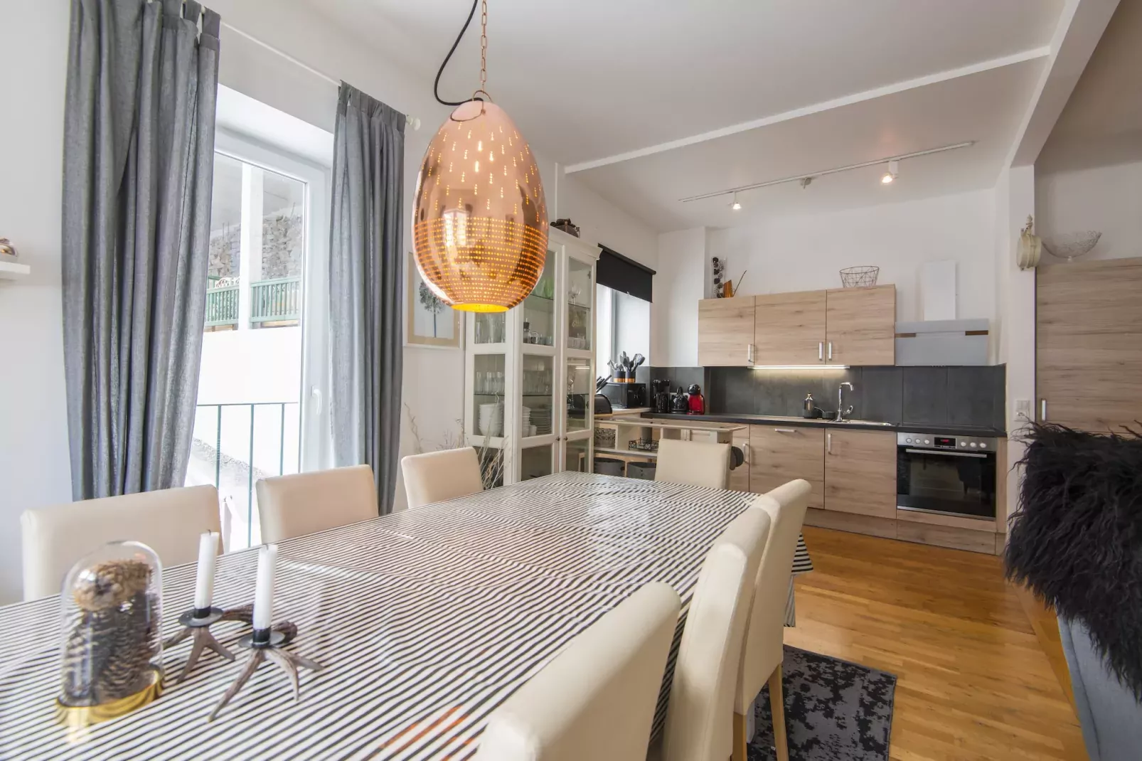 RL3 Residenz Lothringen-Eetkamer