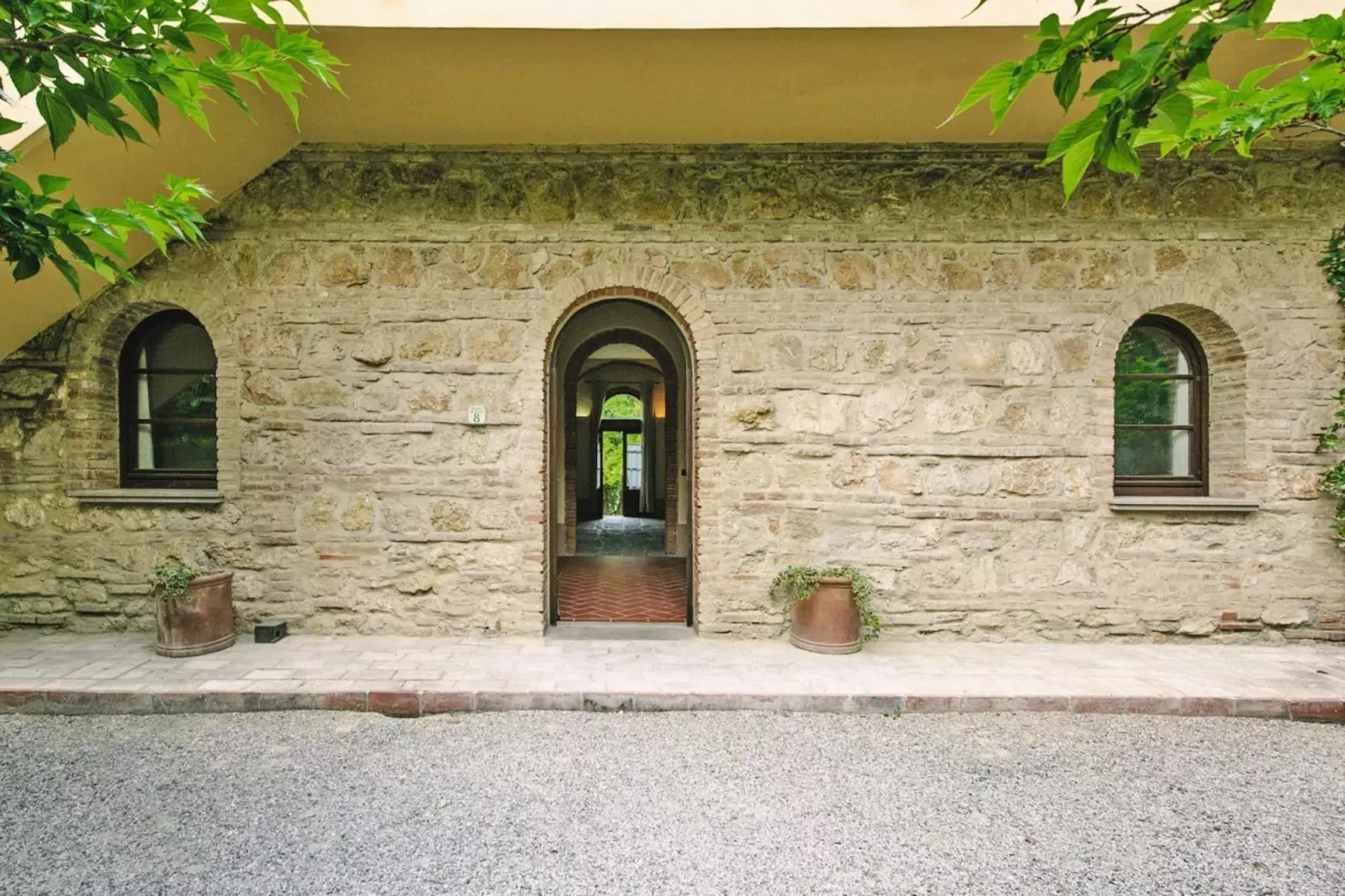 Agri-tourism Tenuta Quarrata, Santo Pietro Belvedere-trilo superior-Buitenkant zomer