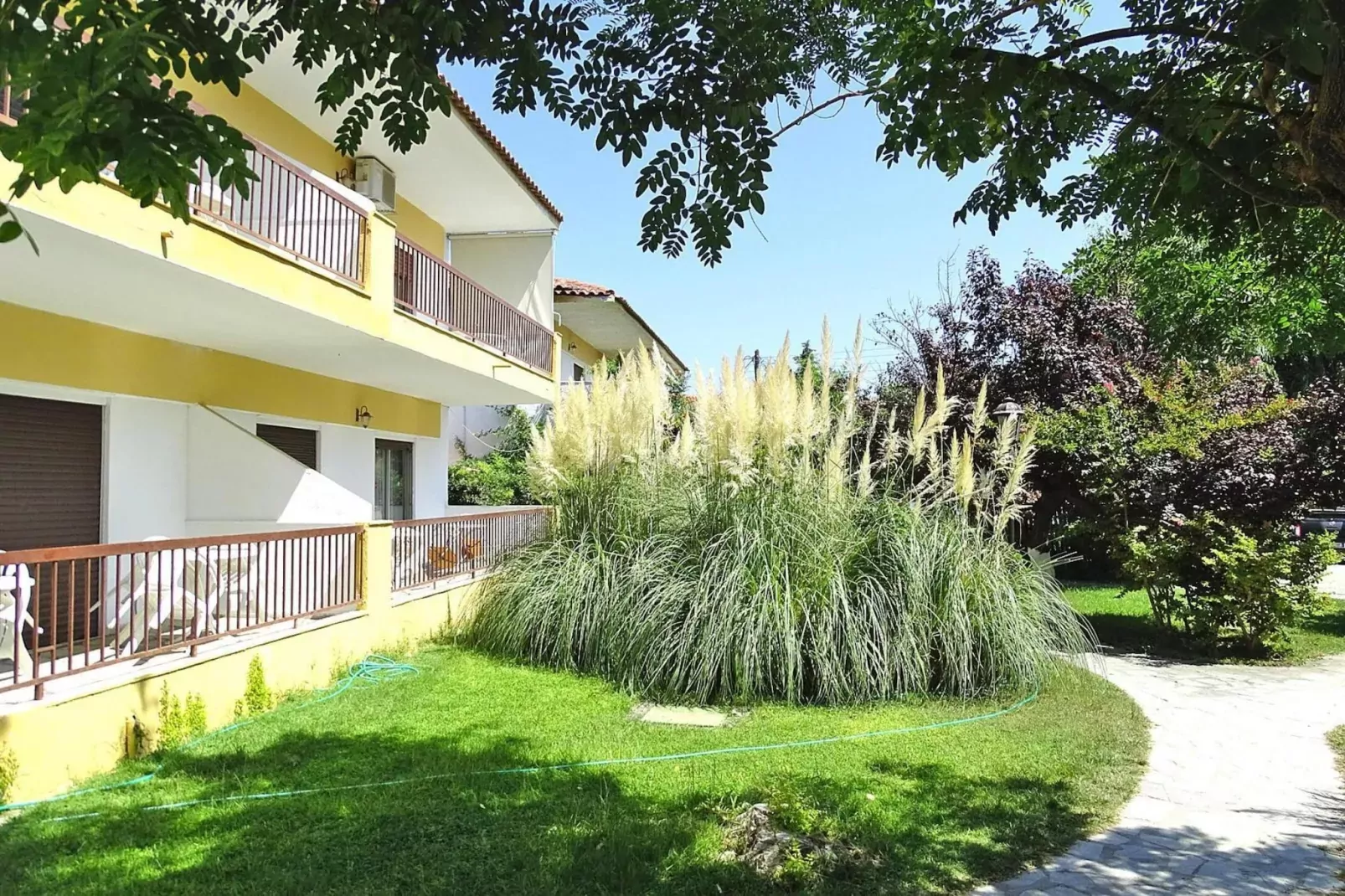 Apartments Ioli, Fourka-2 bedroom-Tuinen zomer