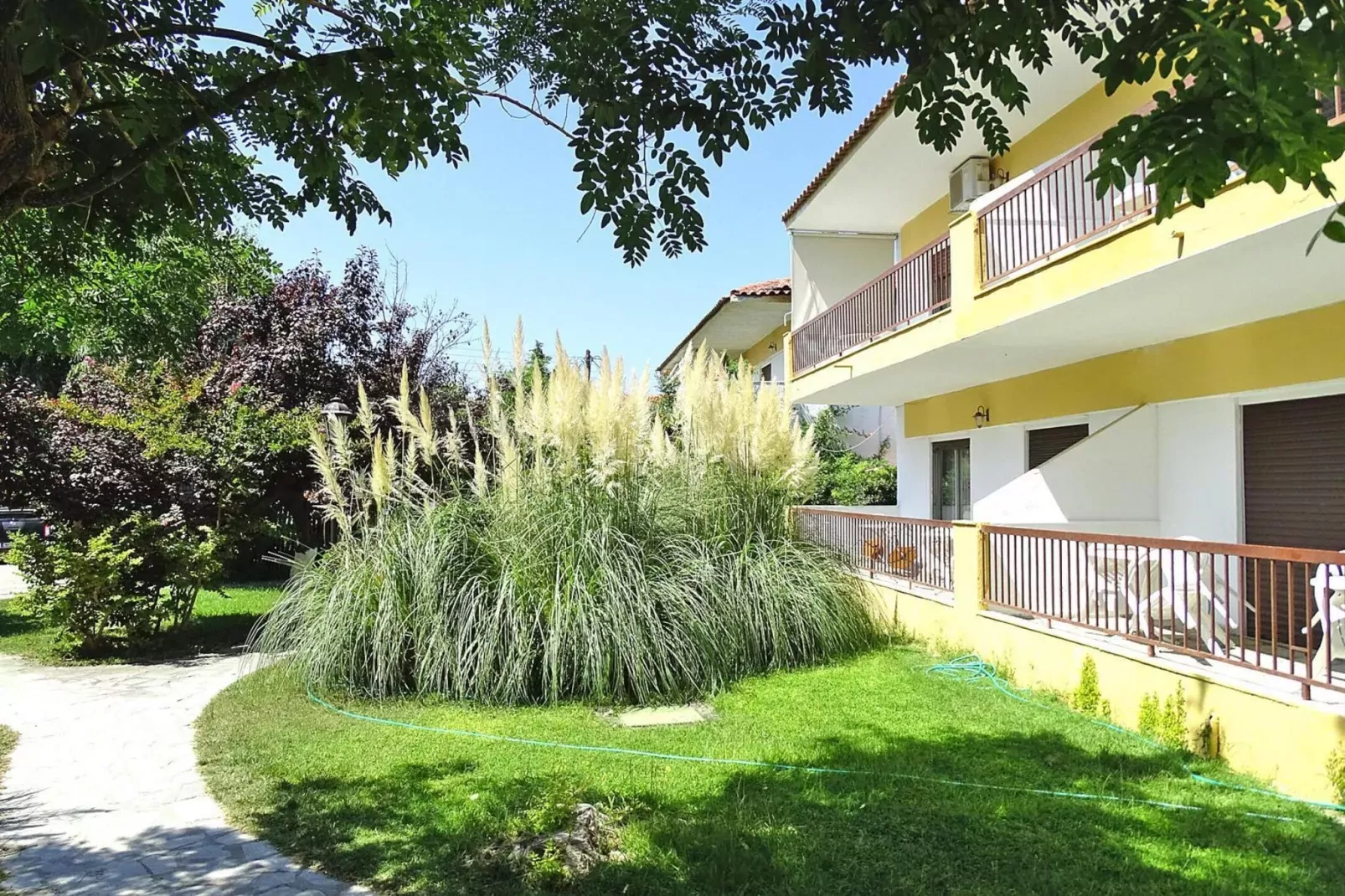 Apartments Ioli, Fourka-2 bedroom-Tuinen zomer