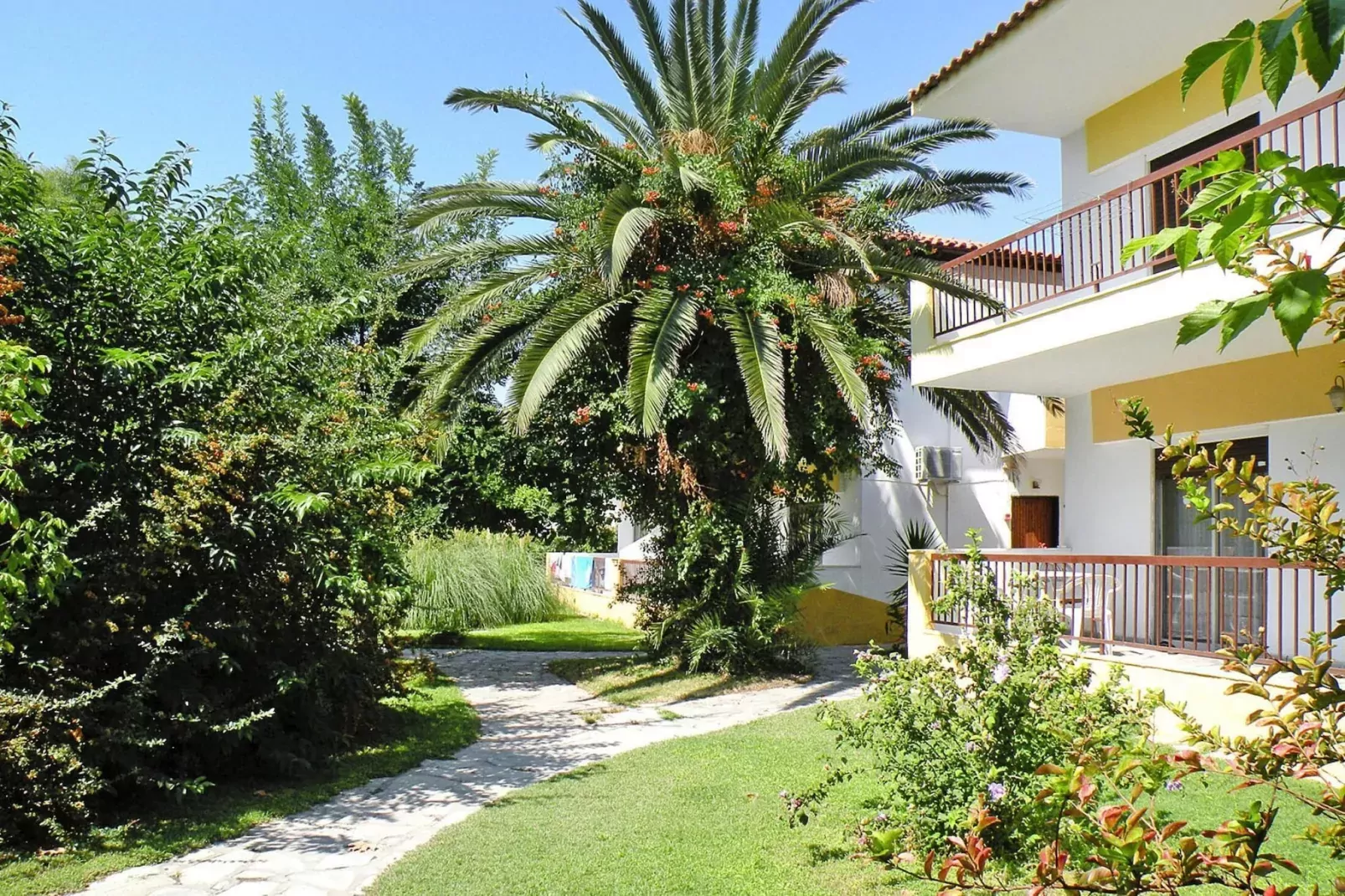 Apartments Ioli, Fourka-2 bedroom-Tuinen zomer