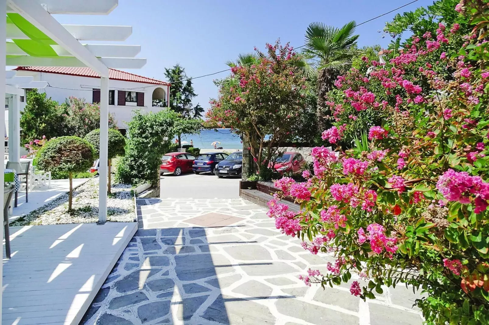 Apartments Ioli, Fourka-2 bedroom-Tuinen zomer