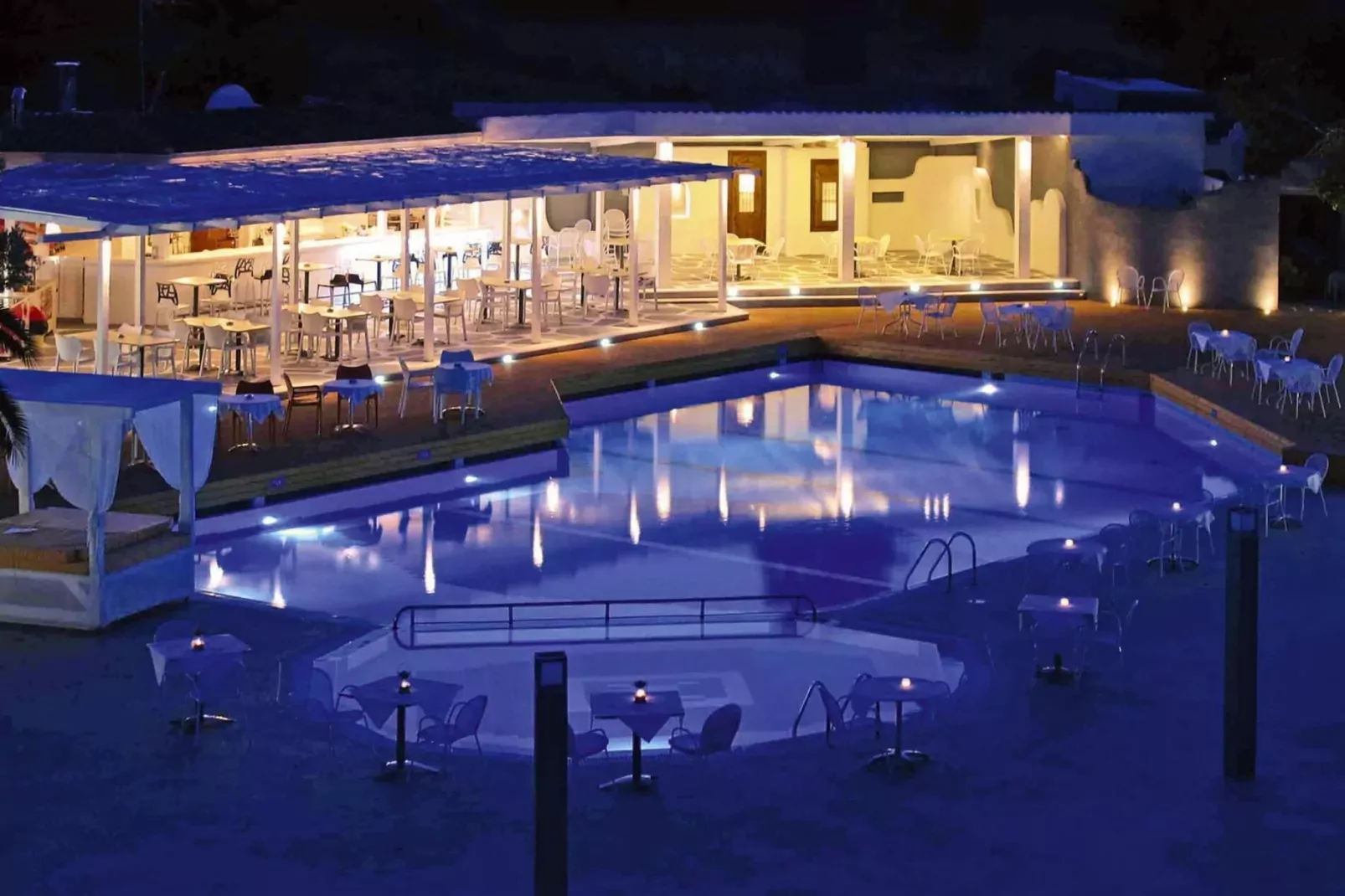 Holiday resort Ioli Village, Pefkochori-1 bedroom 4 pax-Zwembad