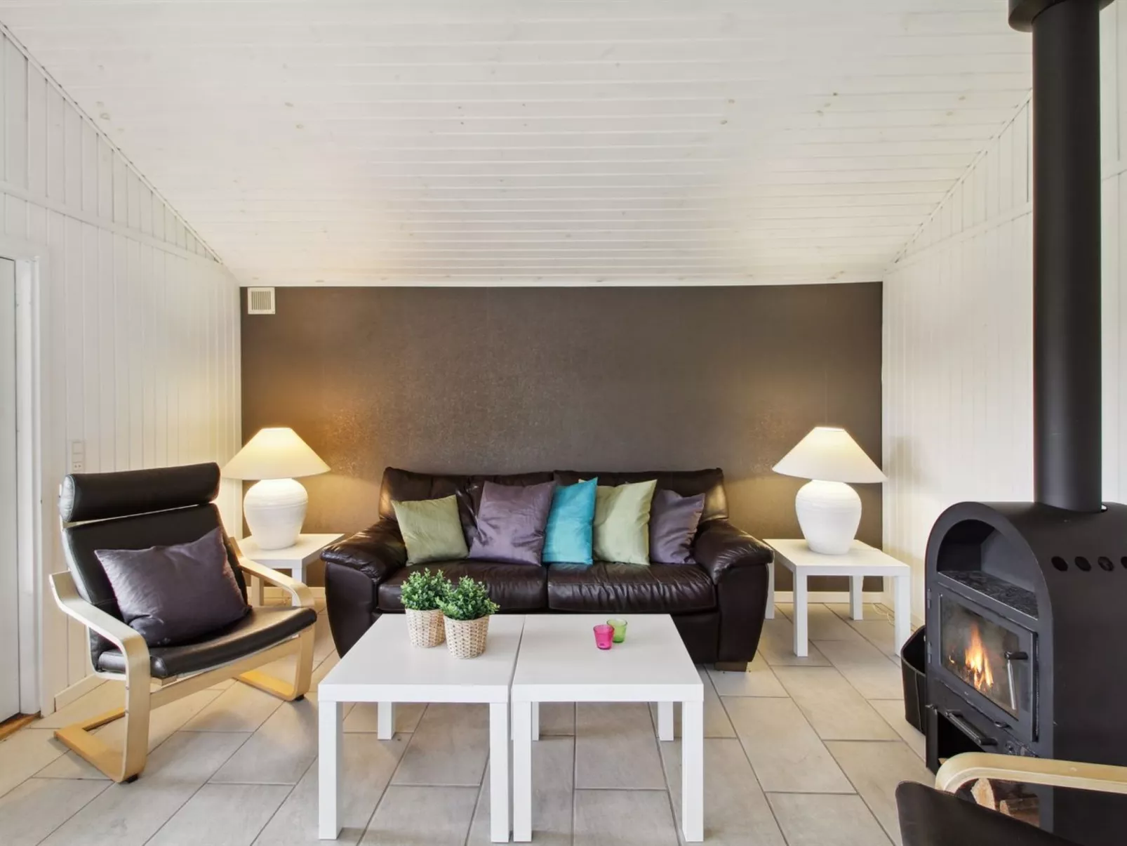 "Iris" - 300m from the sea-Binnen
