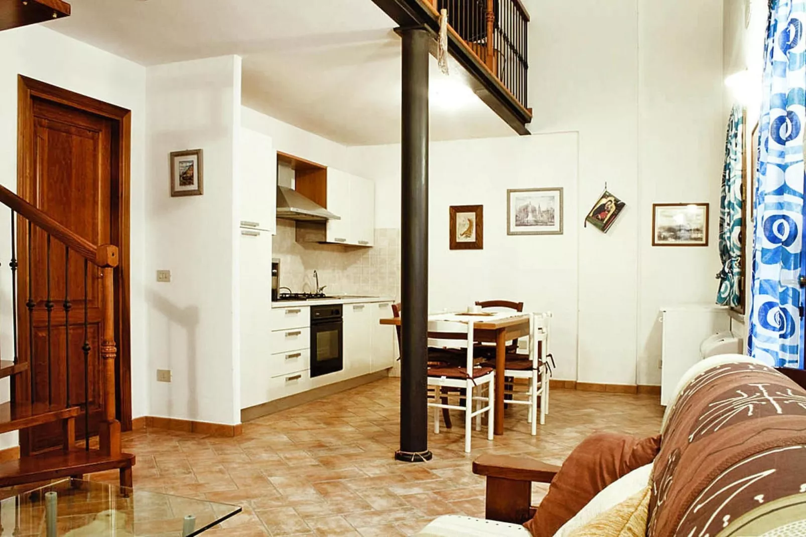 Agri-tourism Borgo Pinete, Pinete Fucecchio-Bilo, Typ 3, 1-6 Pax-Woonkamer