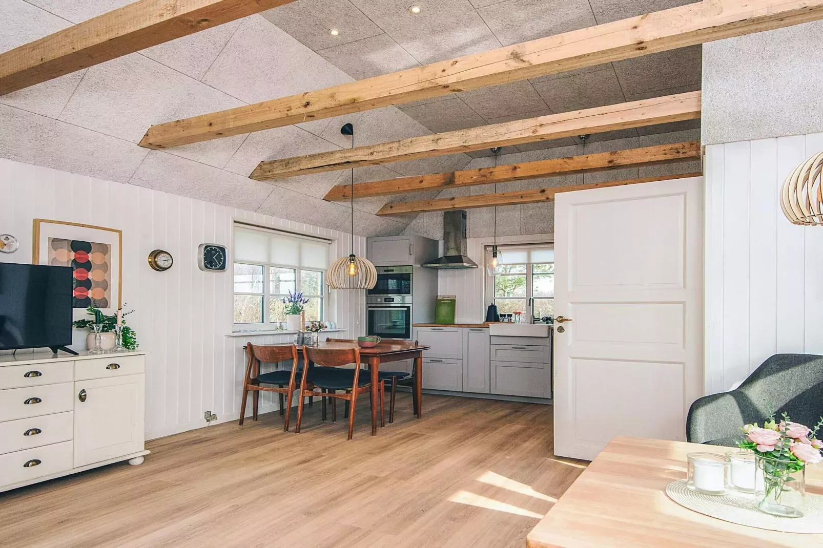 Sfeervolle Cottage in Vredig Fjand-By Traum-Binnen