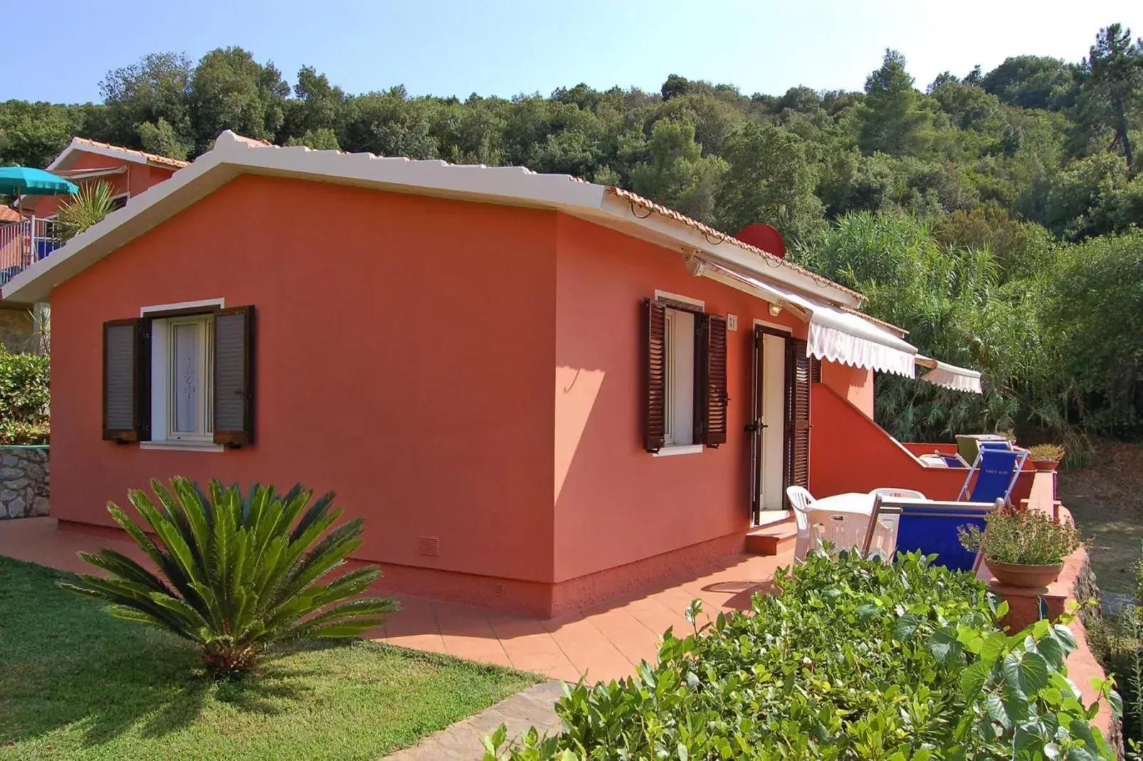 Apartments Villa Franca, Capoliveri-Trilo 4- piano terra o primo piano-Buitenkant zomer