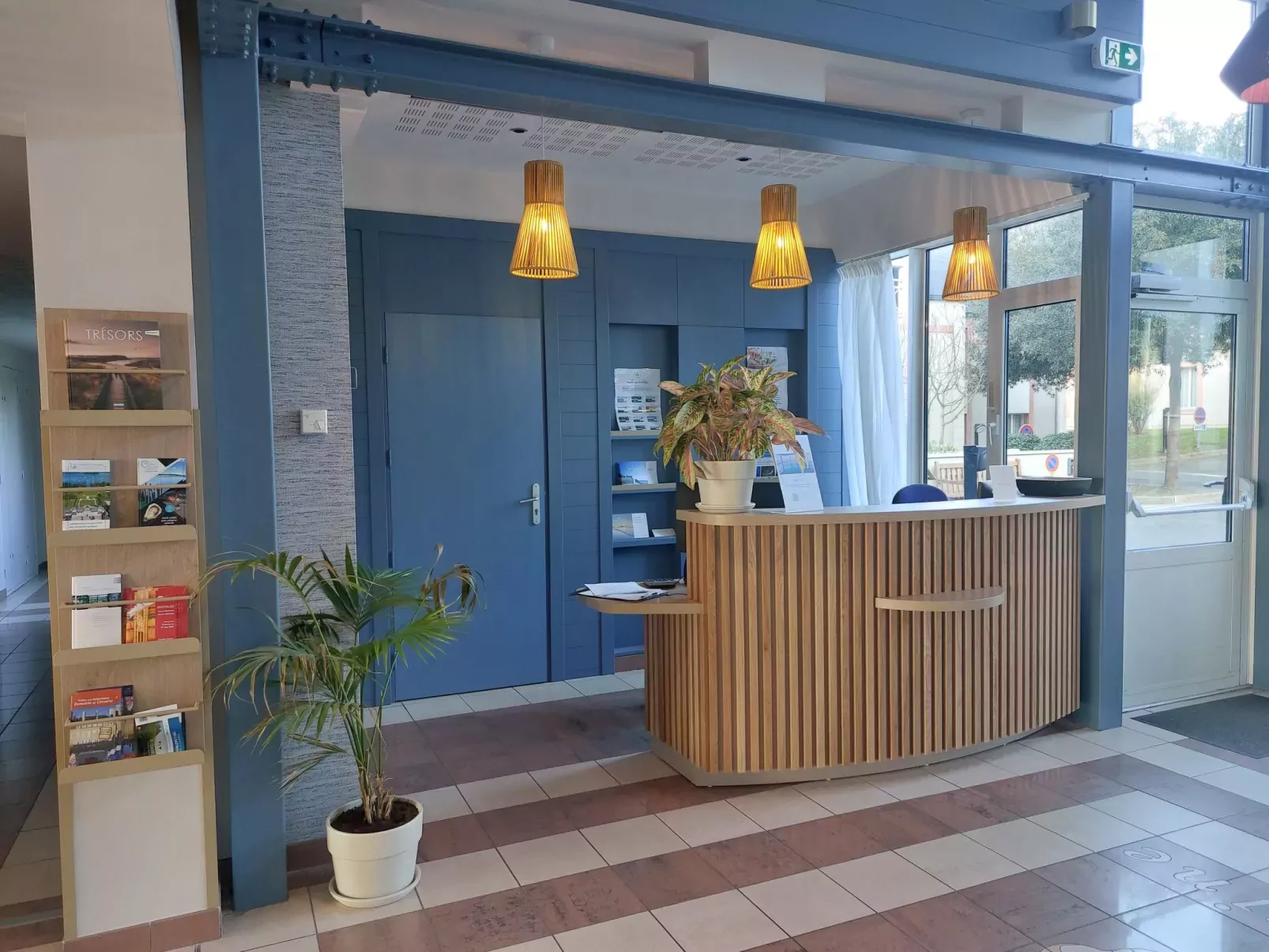 Reine Marine - T3 Balcon Lat. Mer-Buiten