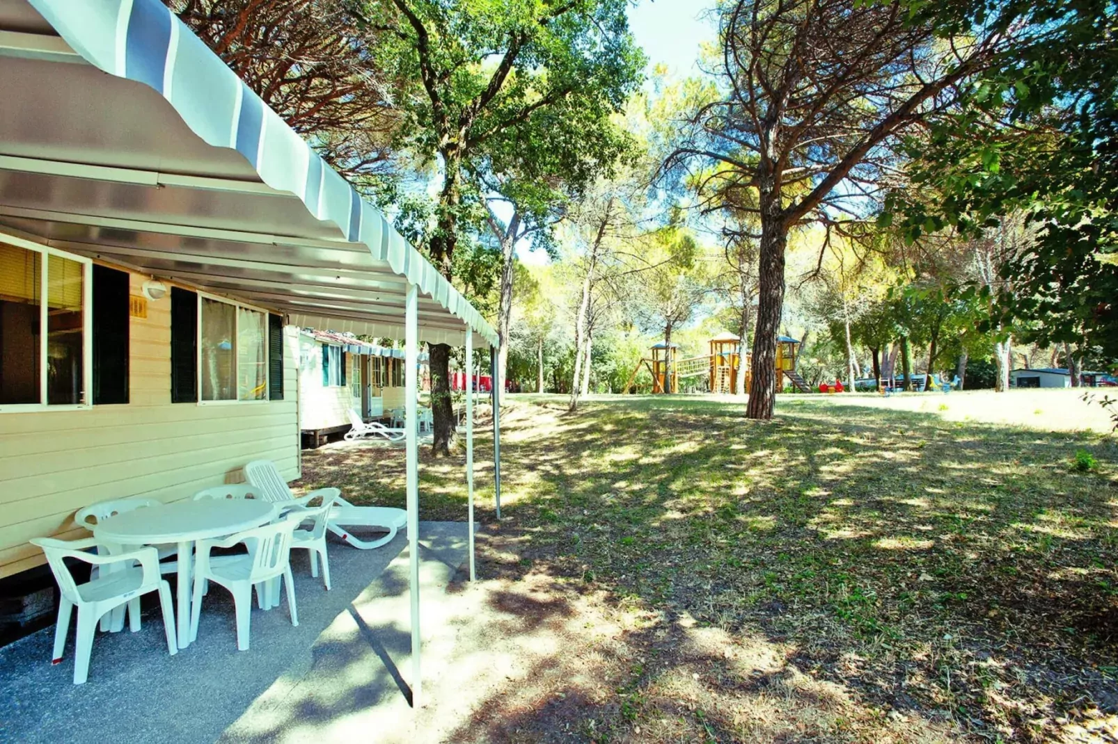 Mobile Homes Belvedere Grado-Green Holiday 5pax-Tuinen zomer