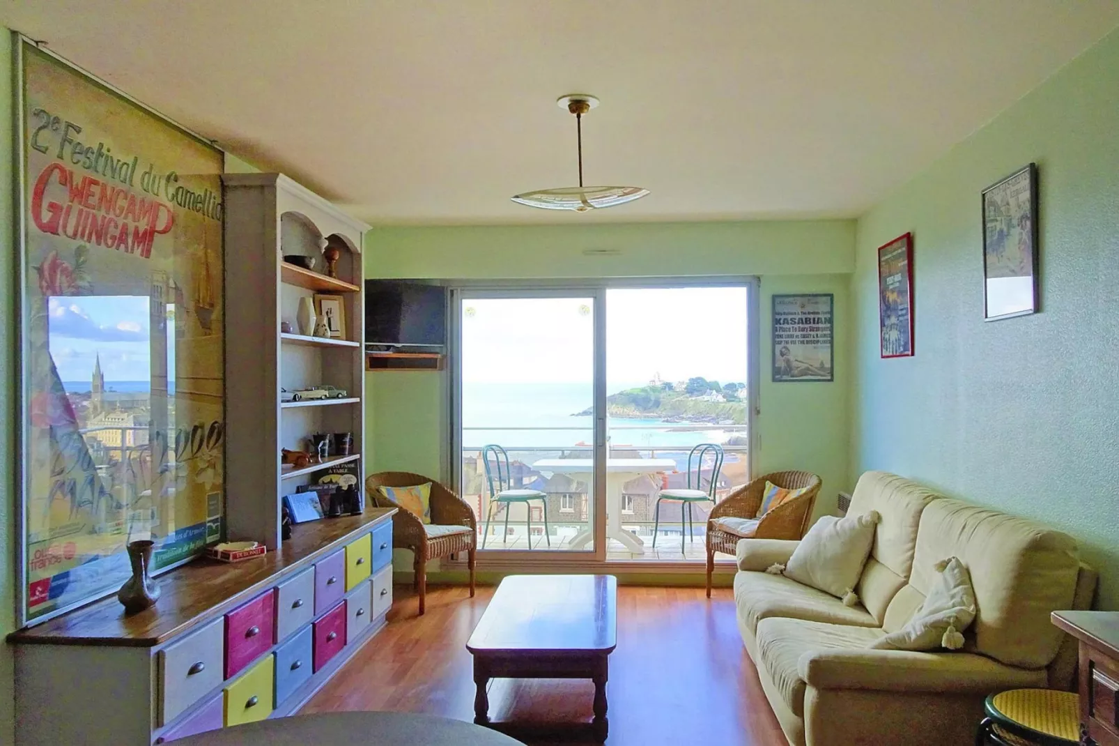 Holiday flat St Quay-Portrieux-Woonkamer
