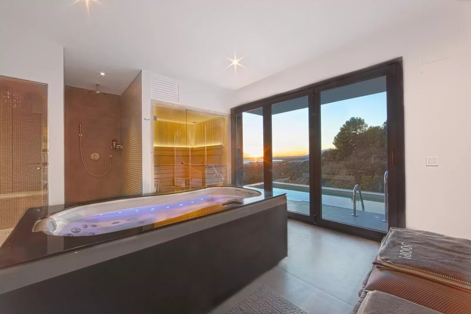 Luxury Villa Tomillo-Niet-getagd