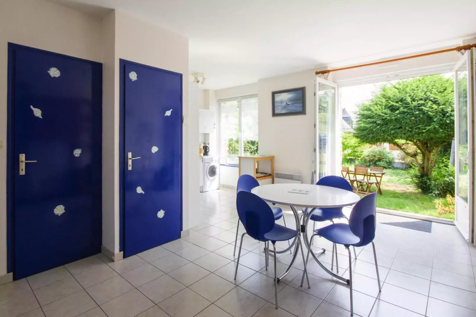Semi-detached houses, Etables-sur-Mer-Coquillages-Eetkamer