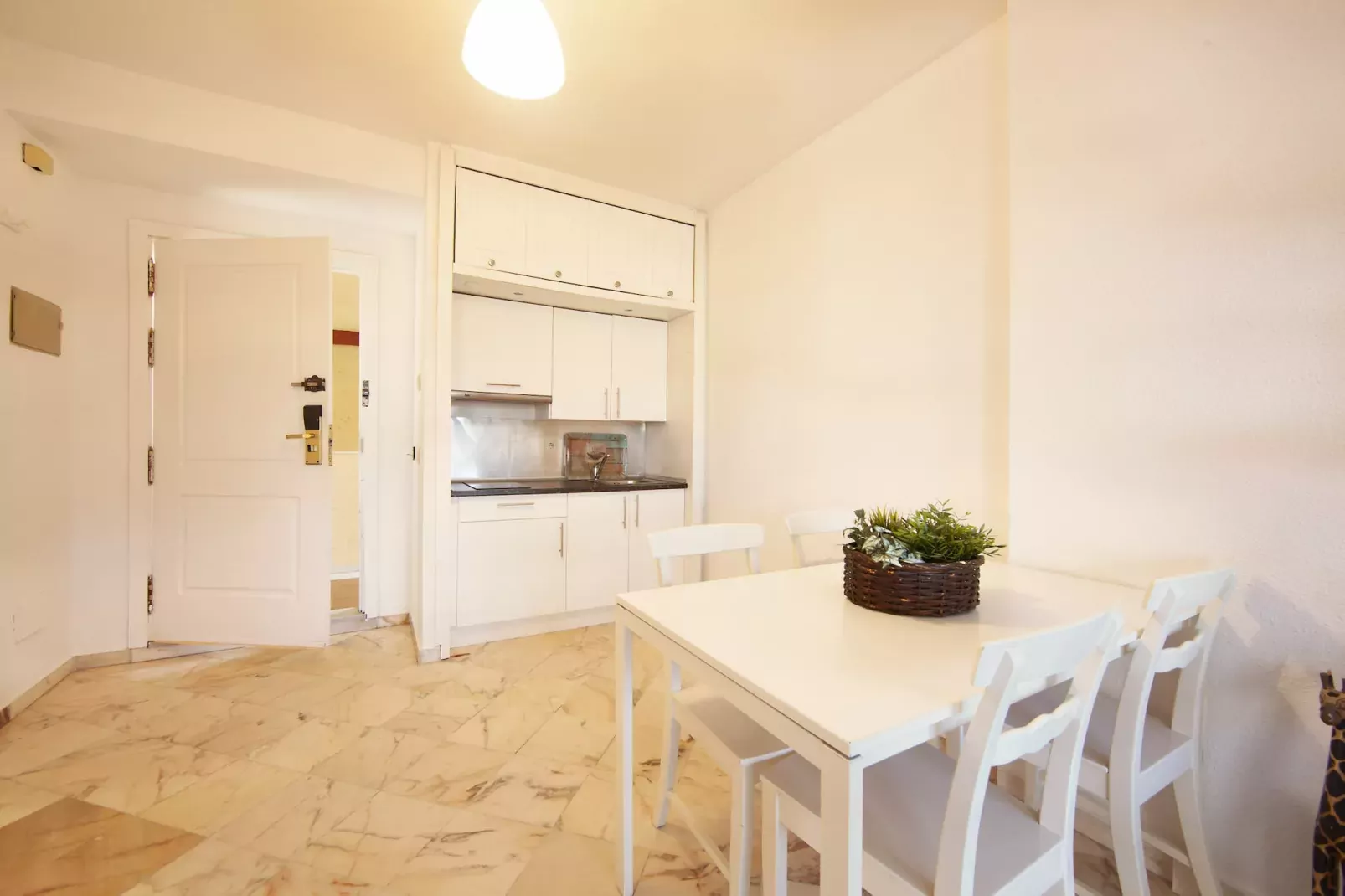 Romana Playa 725-Eetkamer