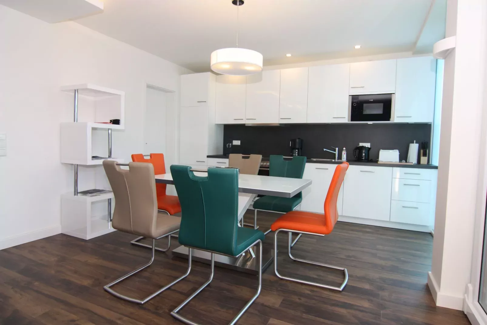 Maria Haus 1 links 80 qm 3 Pers-Eetkamer