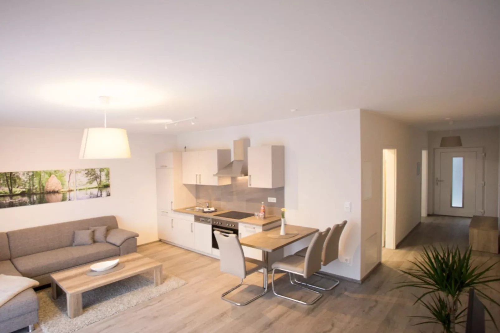 Apartment 60 qm mit Spreeblick-Eetkamer