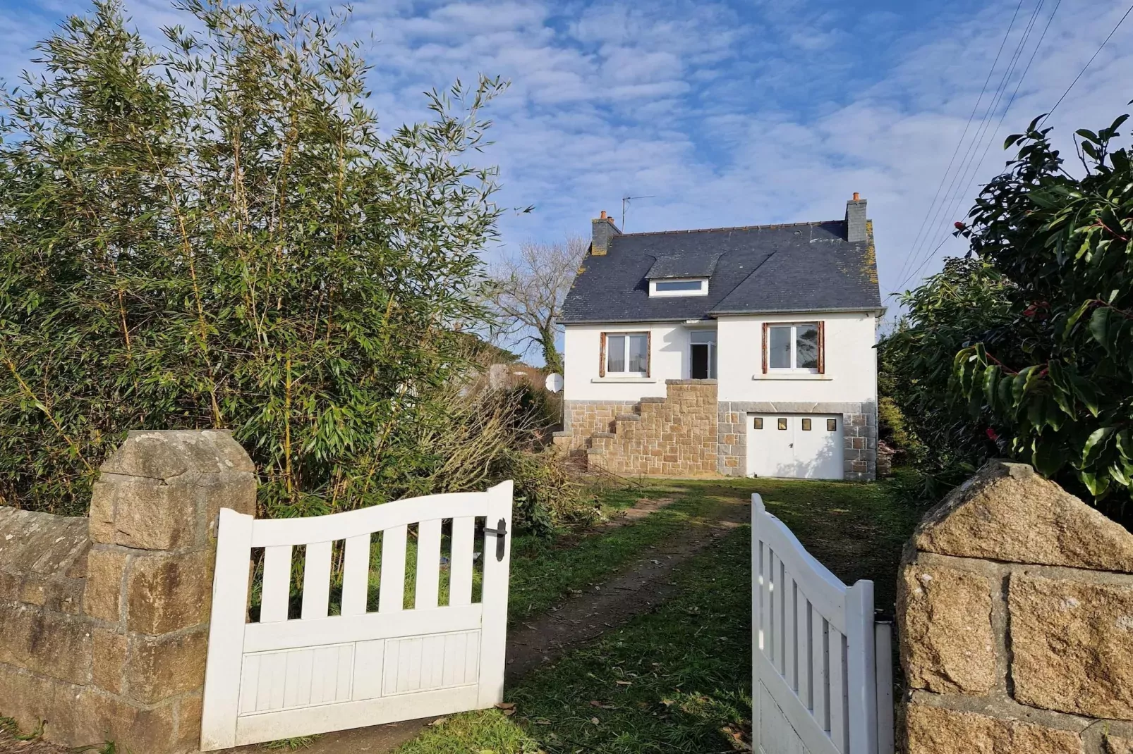 Maison Port-Blanc-Buitenkant zomer