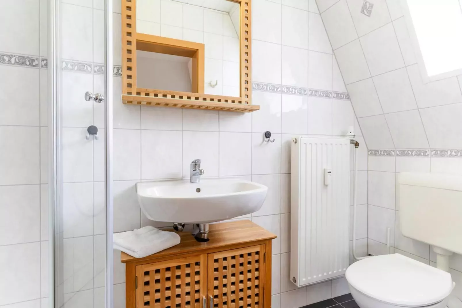 Deichgraf Büsum-Badkamer