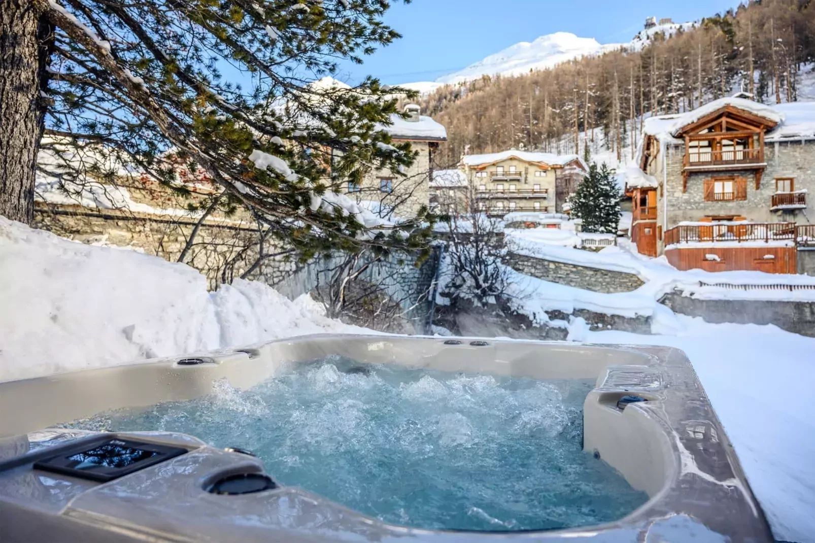 Chalet Les Sources de l'Isère-Exterieur winter
