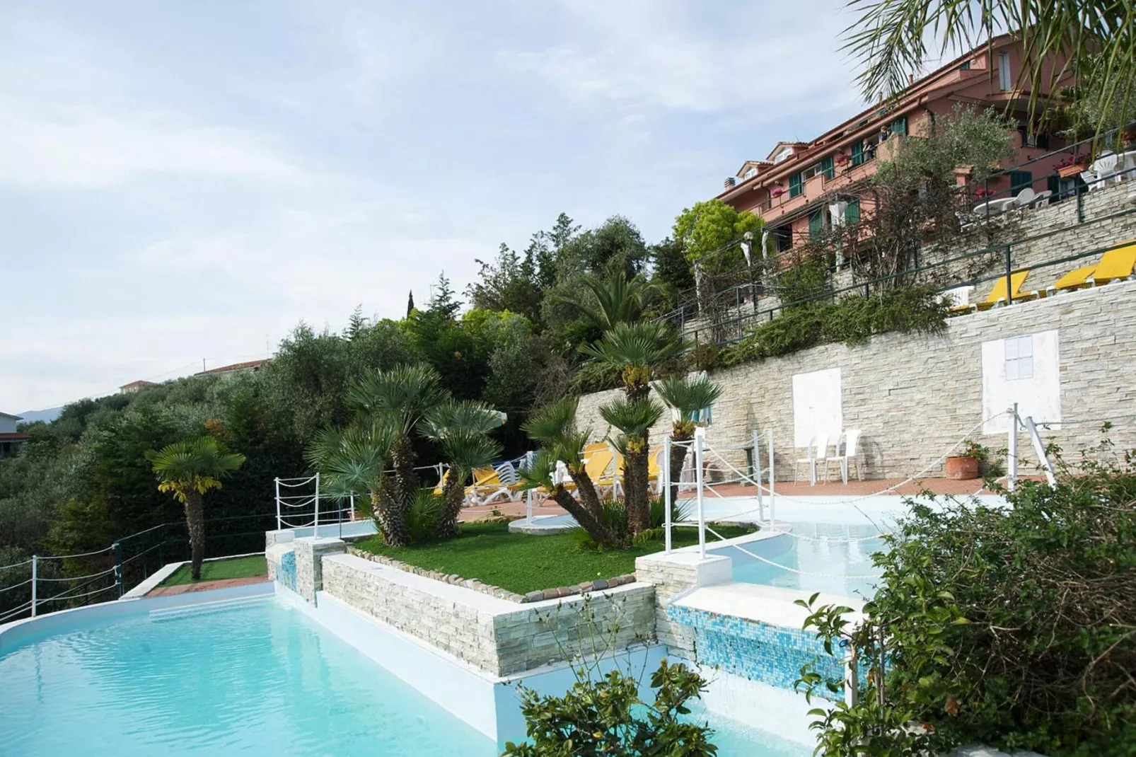 Ferienanlage Villa Giada Imperia - Type Twin Room Apt Orchidea B4-Zwembad