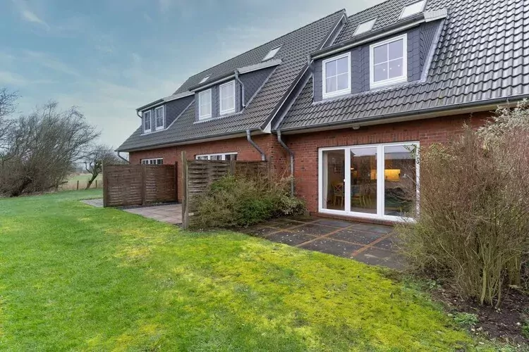Reihenhaus Deichblick 6 Pers-Buitenkant zomer