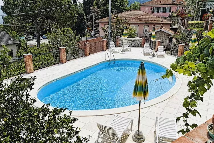 Agri-tourism Borgo Ameno Casanova Lerrone M4 / A4-Zwembad