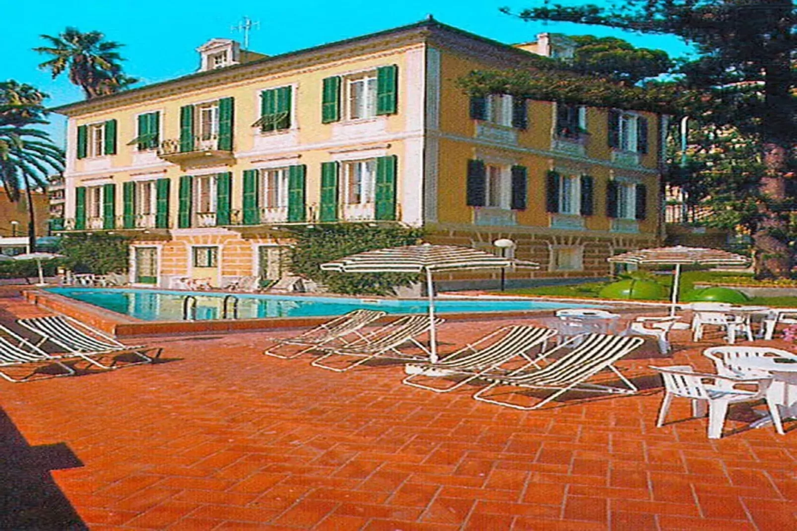 Residence Miramare Imperia M2 / A2-Zwembad