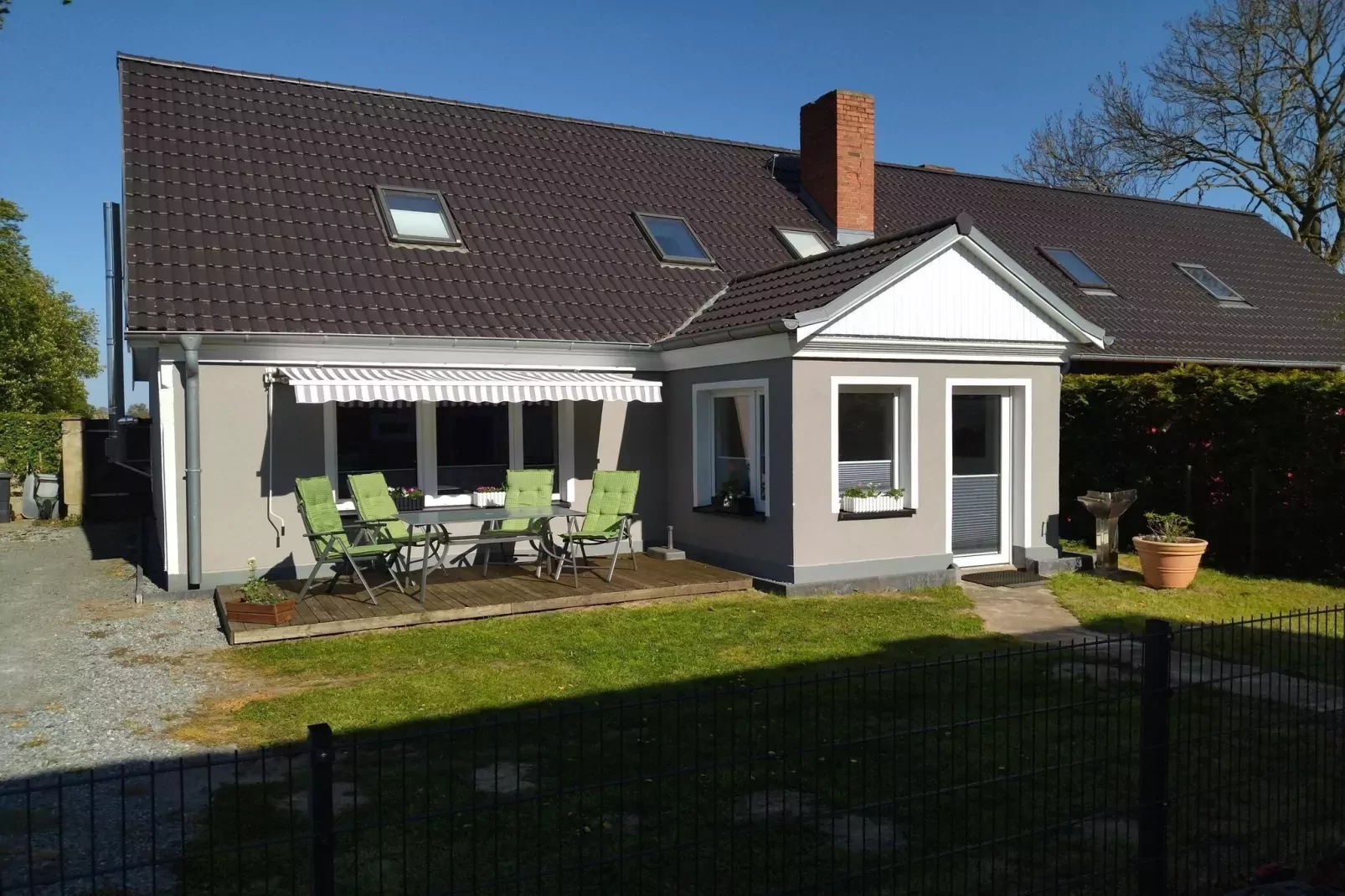 Ferienhaus auf Usedom-Buitenkant zomer