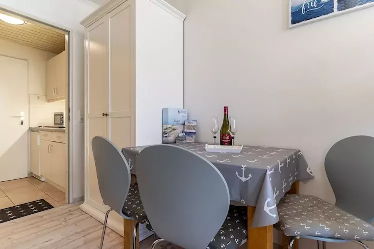 Ferienwohnung Anna-Eetkamer