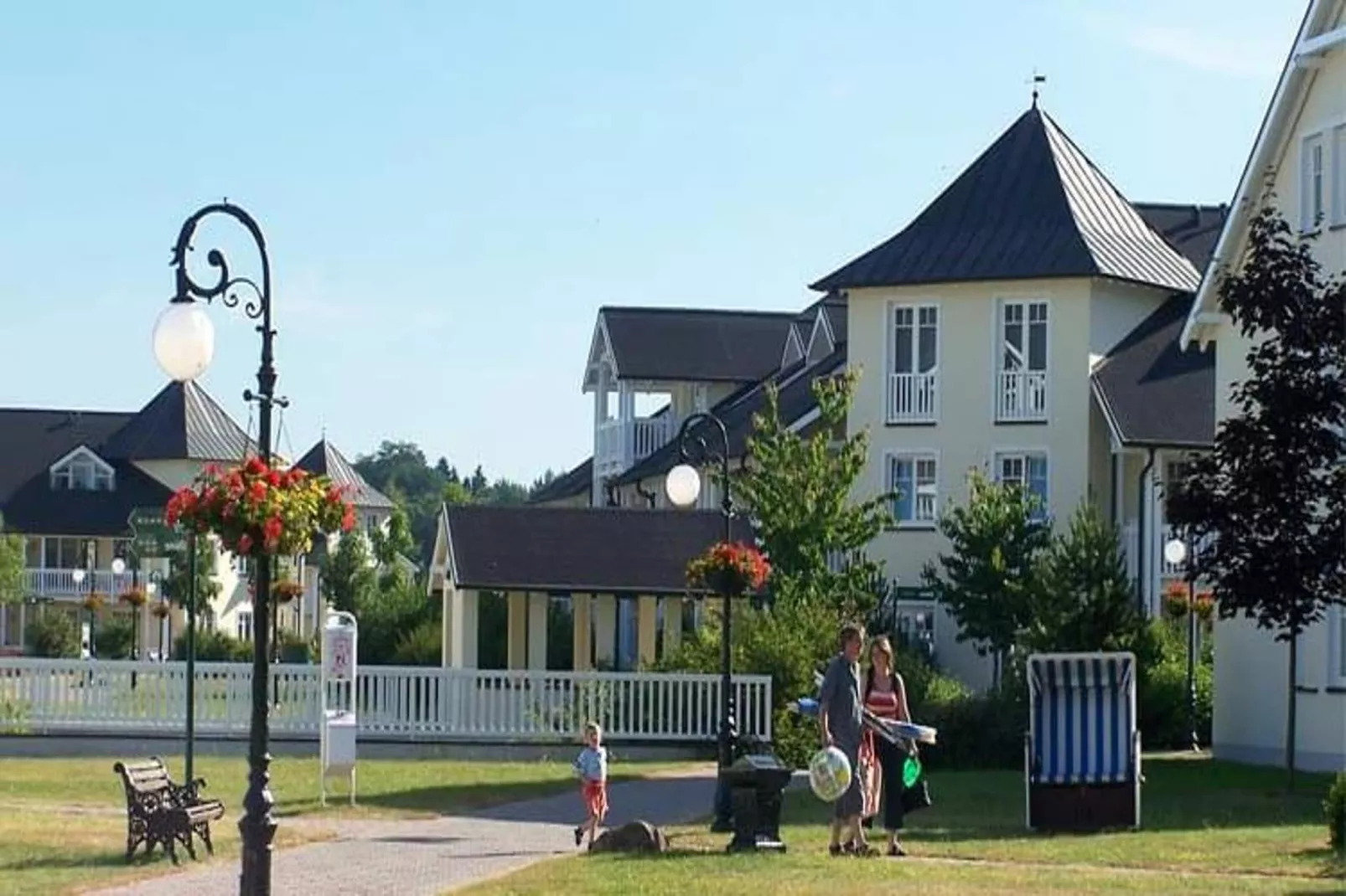DP 3-6 EG/OG/DG 4 Personen-Buitenkant zomer