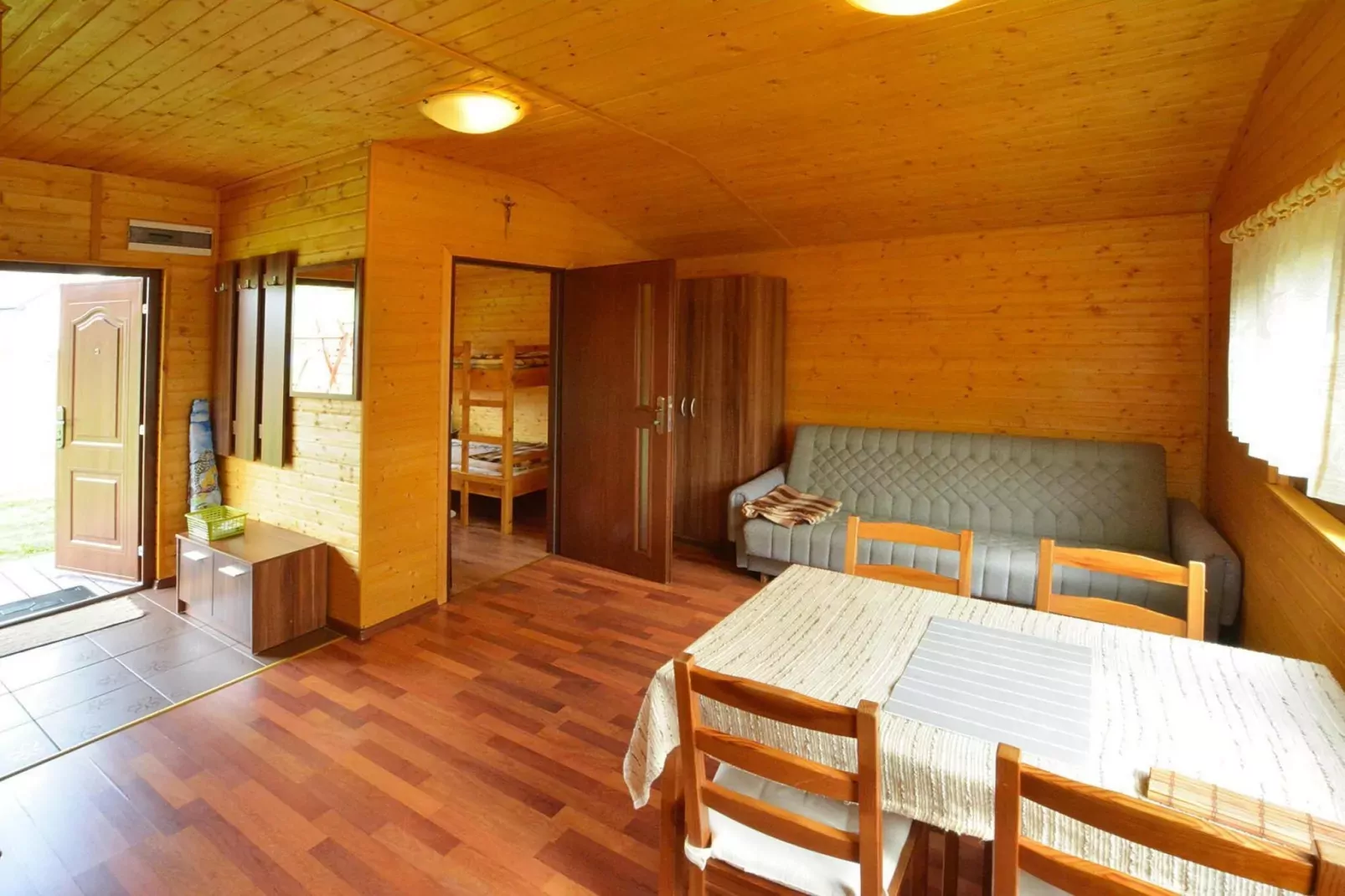 Domek wakacyjny Rusinowo-Woonkamer