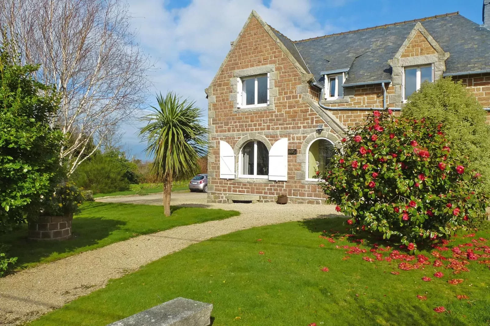 Holiday home Pleumeur-Bodou-Buitenkant zomer