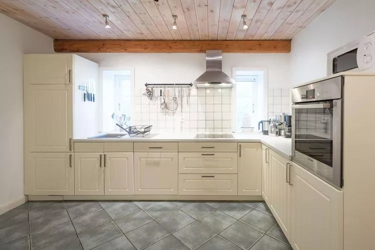 Wellness unter Reet Dagebüll-Keuken