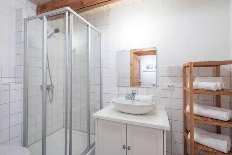 Wellness unter Reet Dagebüll-Badkamer
