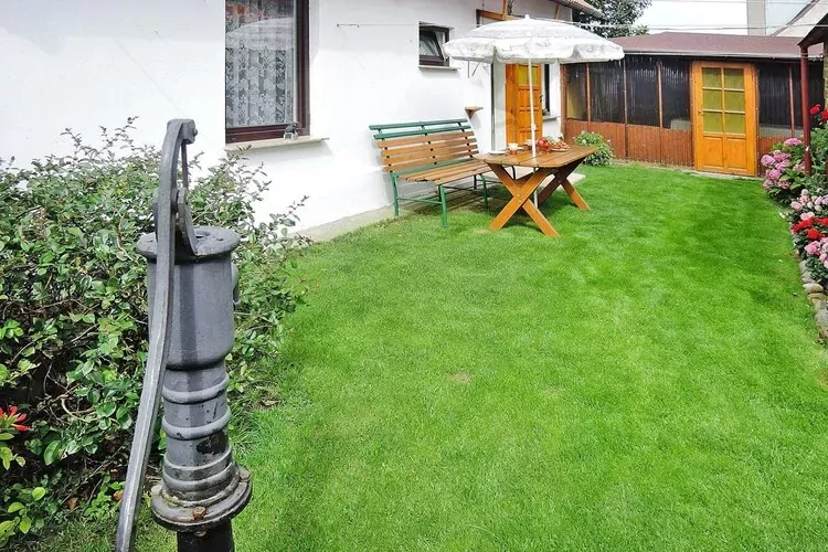 Holiday home Kolczewo 55 qm 5 Pers-Tuinen zomer