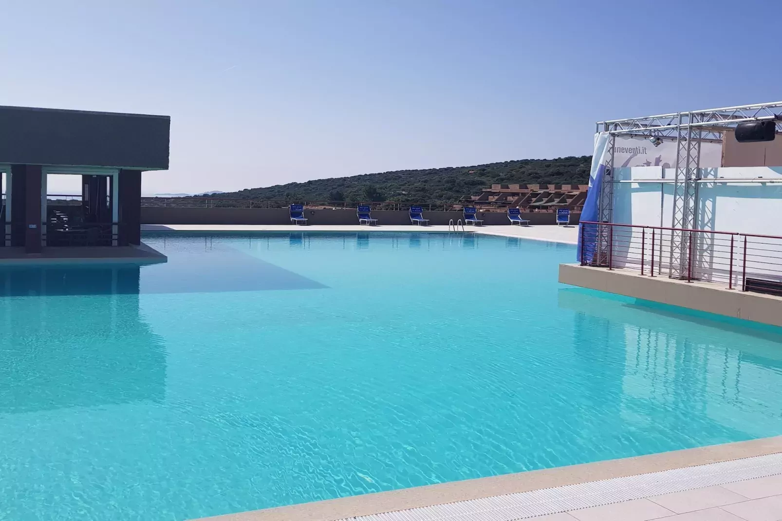 poolofhouse
