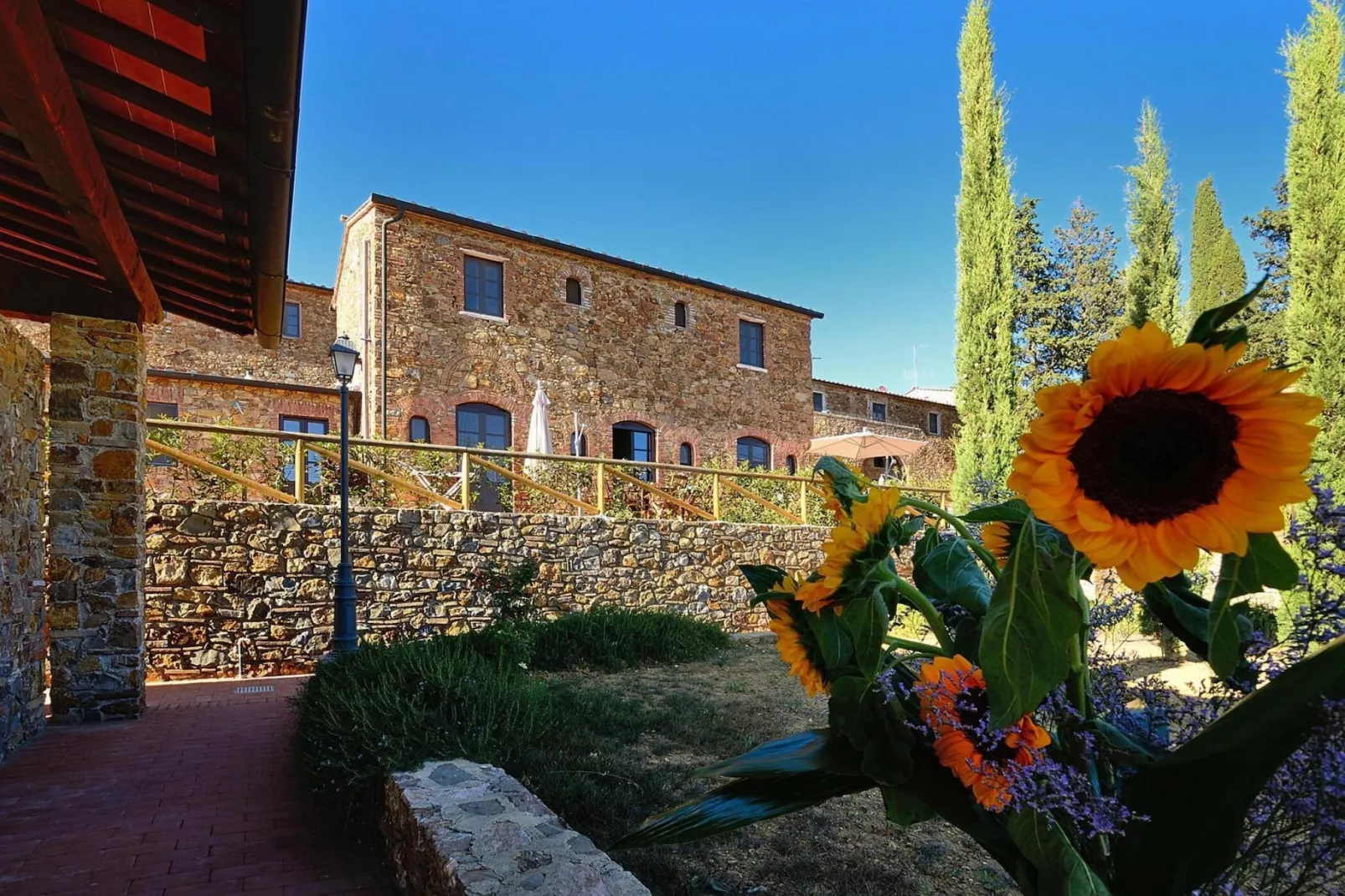 Holiday resort Antico Borgo Casalappi Campiglia Marittima - Type Bilo  B -piano terra- con terrazza-Buitenkant zomer
