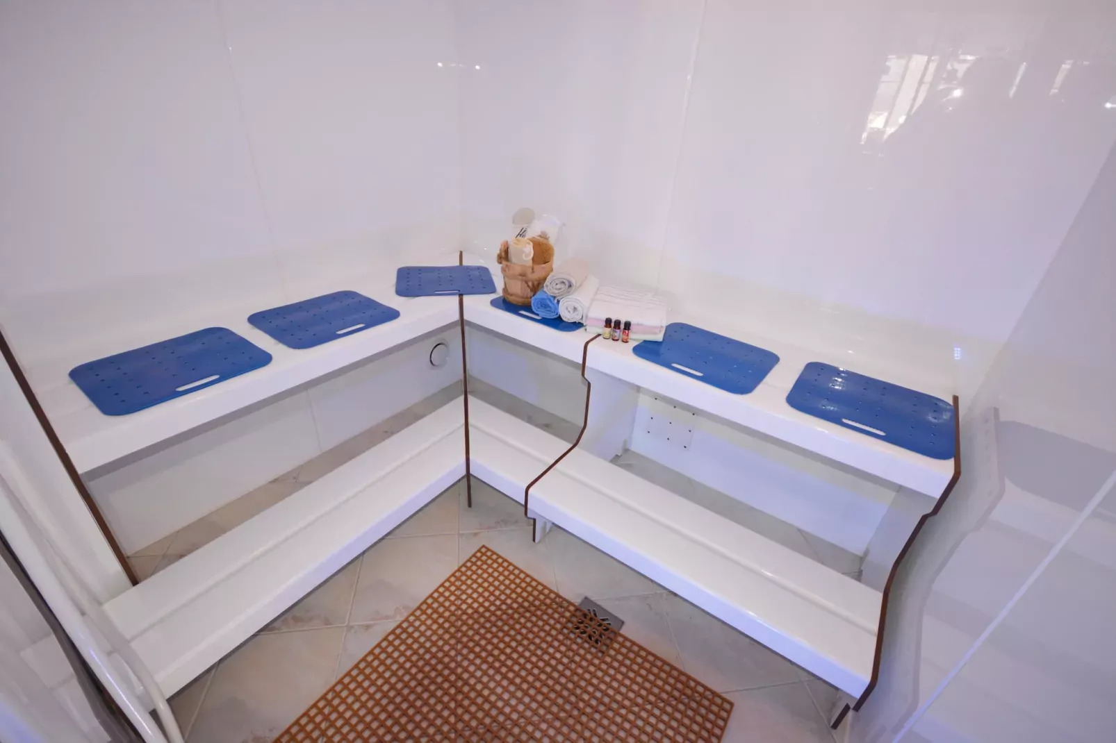 Lechner Alpenrose-Badkamer