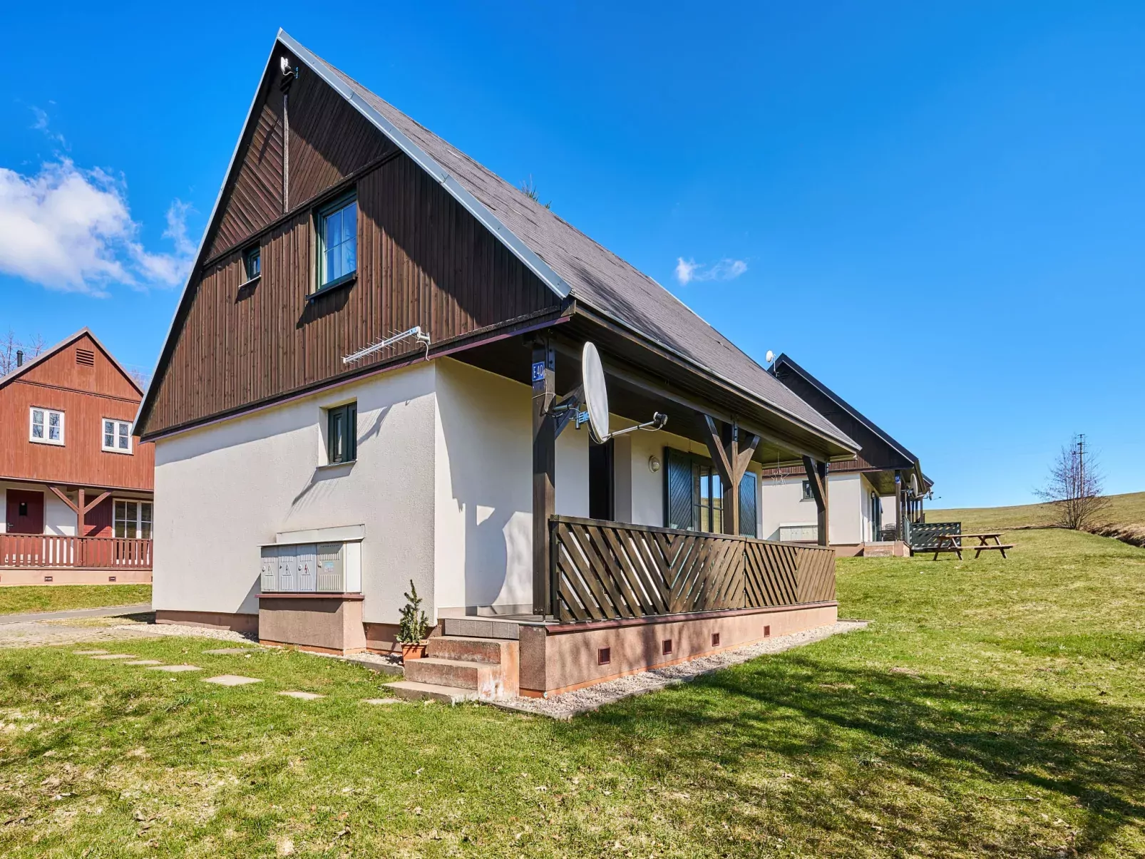 Holiday Hill 40-Buiten