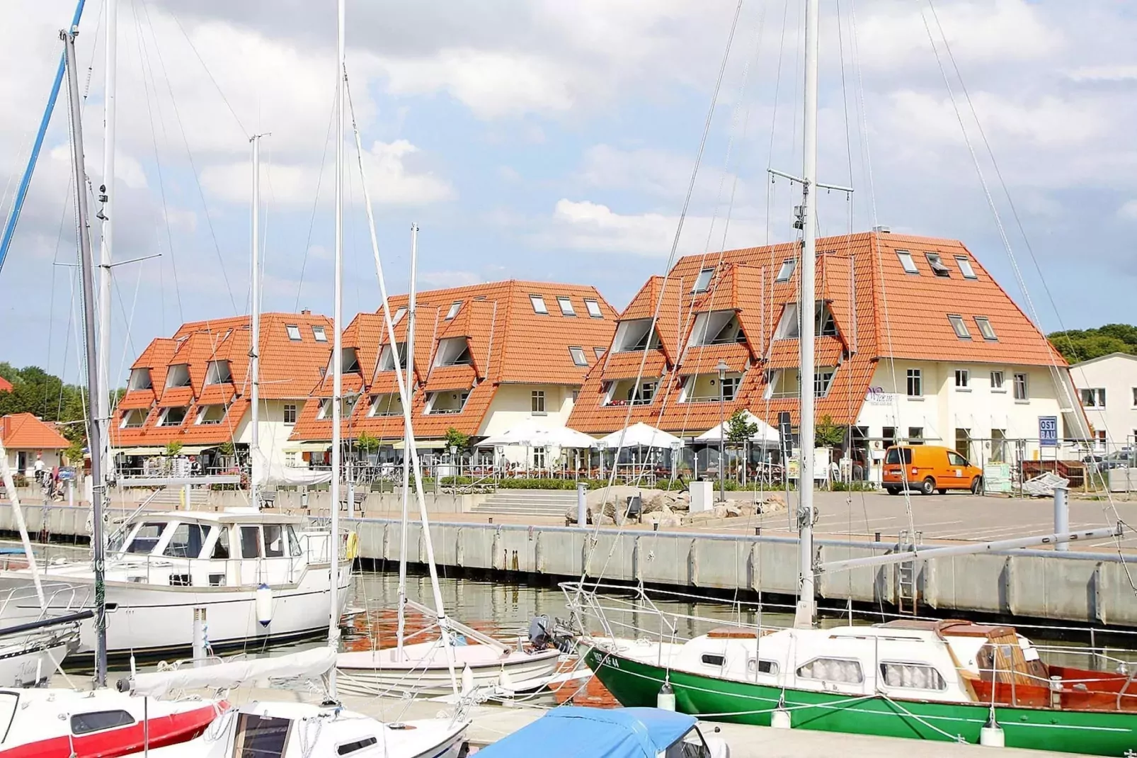 Ferienhaus Wiek-Uitzicht zomer
