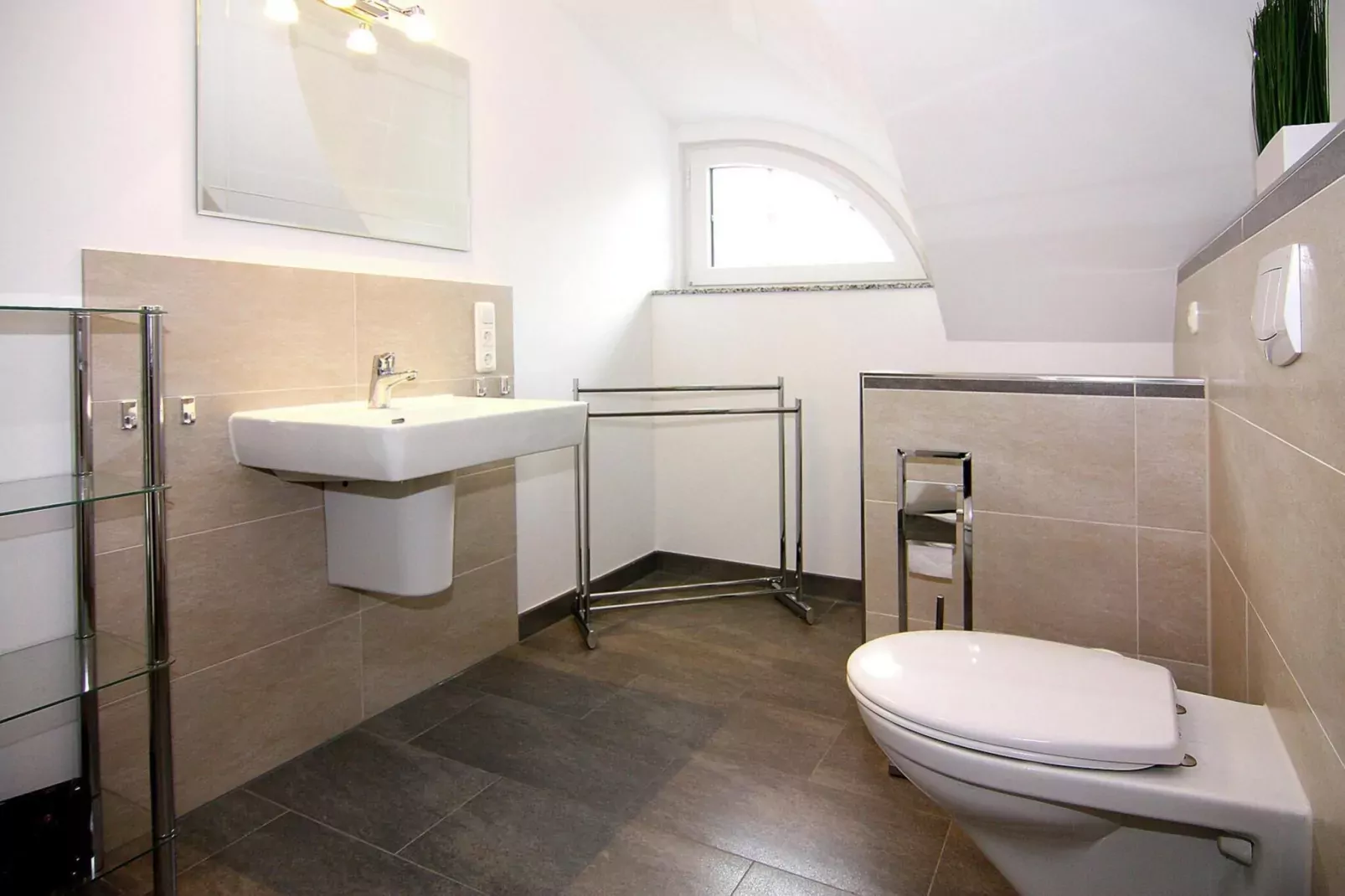Ferienhaus Lotsenhaus Vieregge-Image-tags.