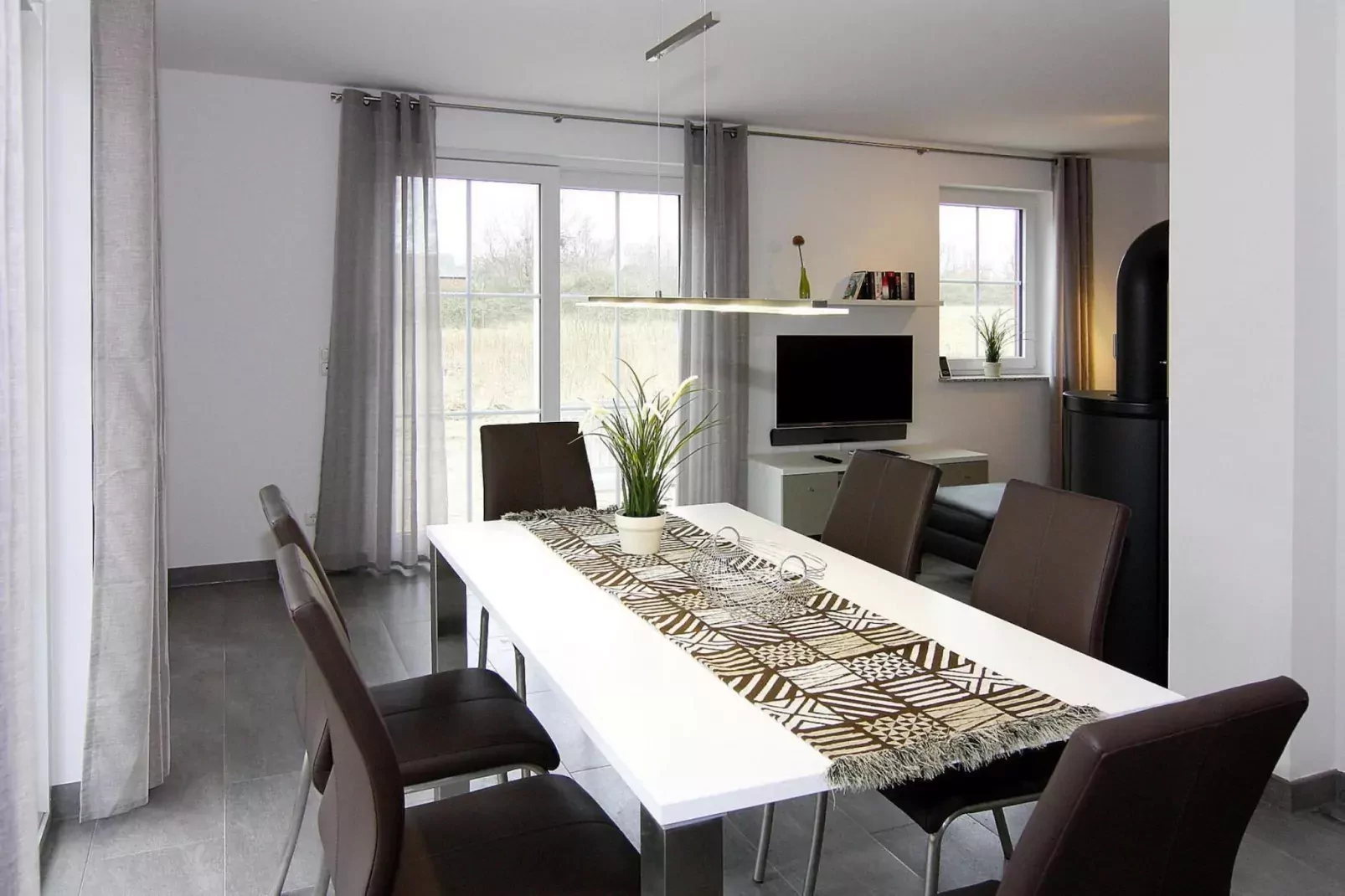 Ferienhaus Lotsenhaus Vieregge-Eetkamer