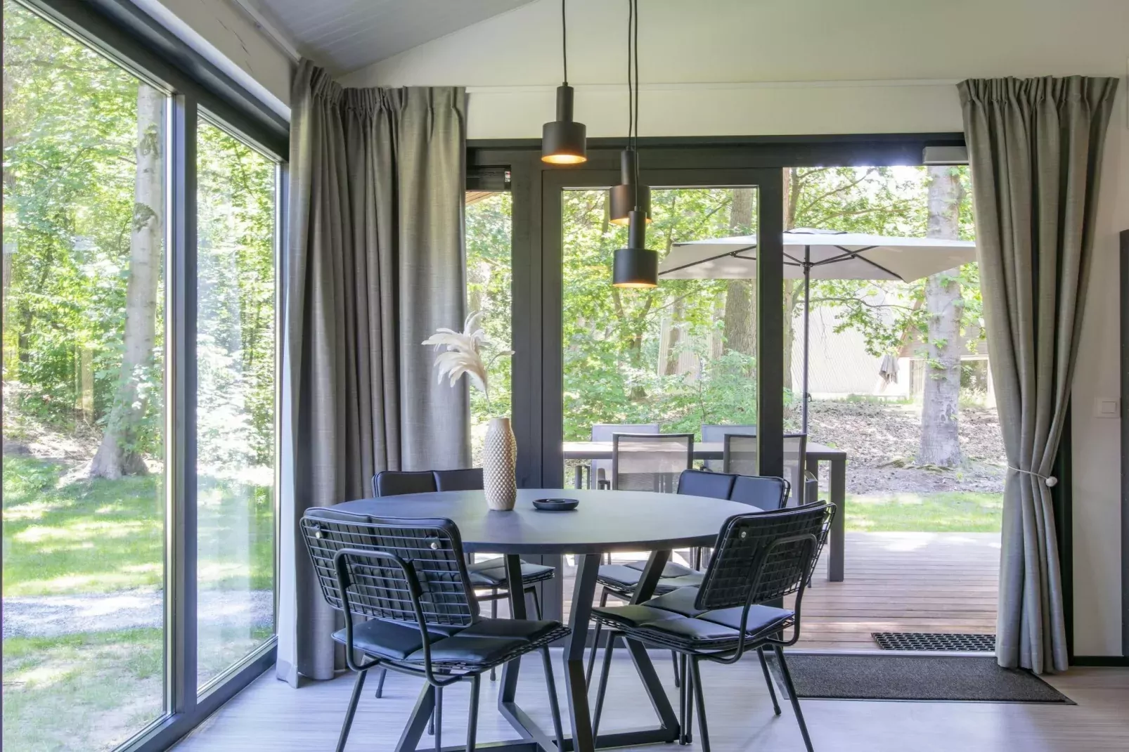 Bospark 't Wolfsven 15-Woonkamer