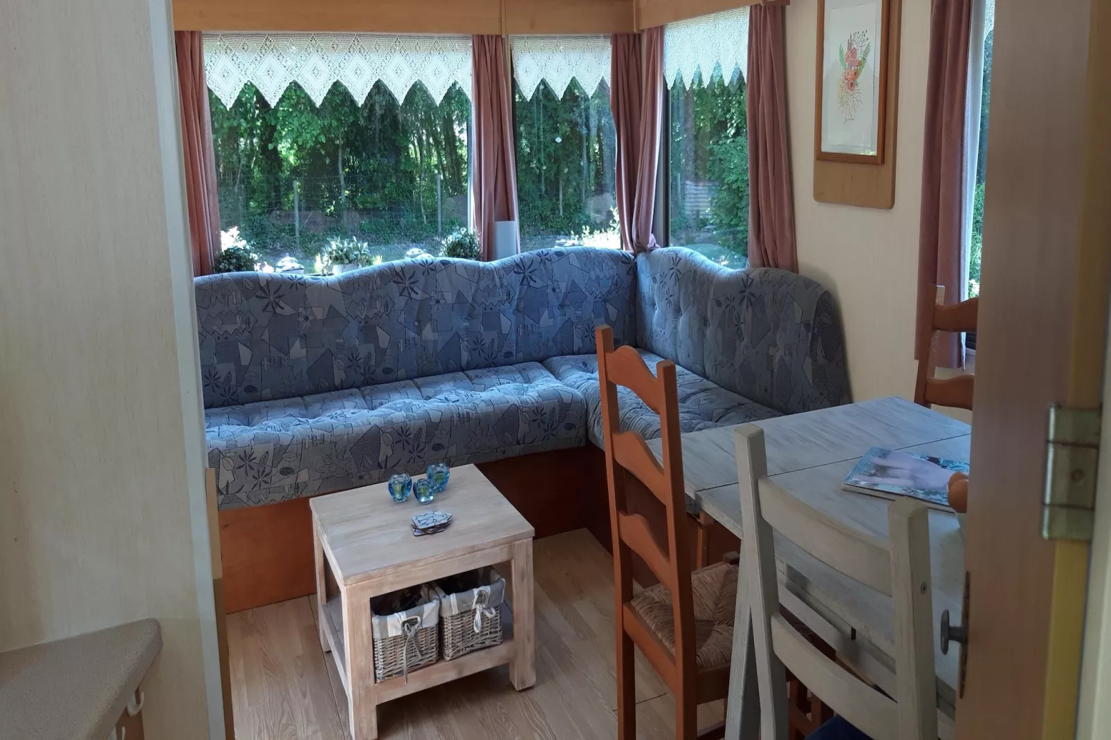 Mobil-home Grenterie-Woonkamer
