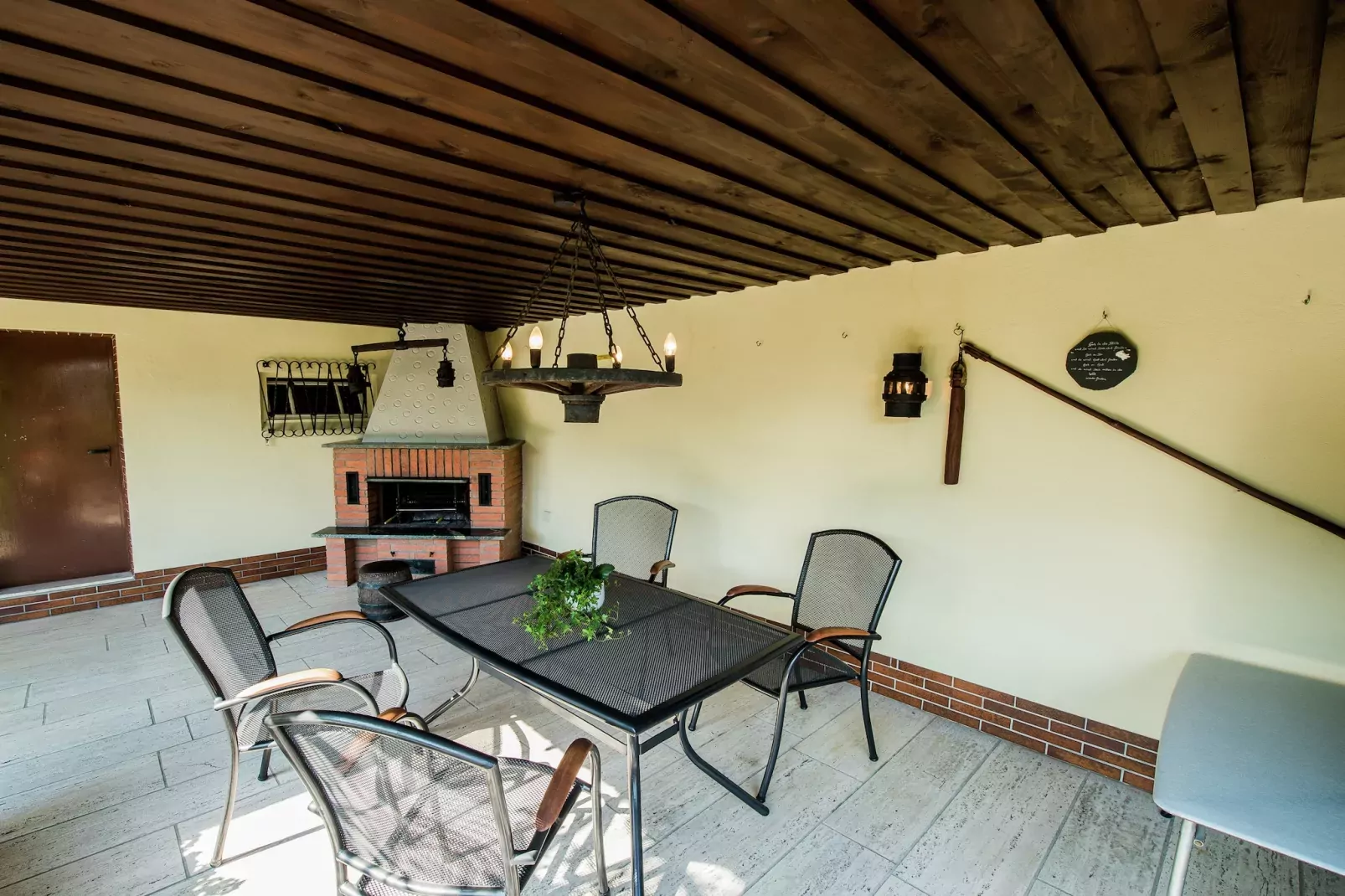 Fränkische Schweiz-Terrasbalkon