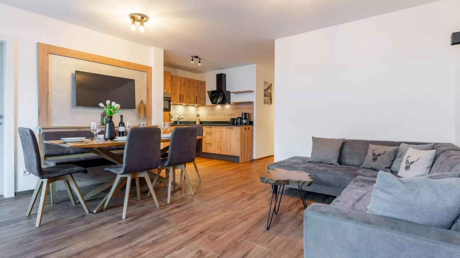 Falken Suites TOP 3-Woonkamer