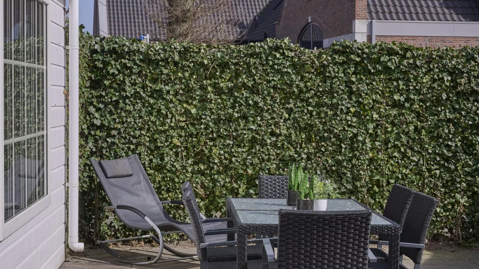 T Kaatsheuveltje 1-Tuinen zomer